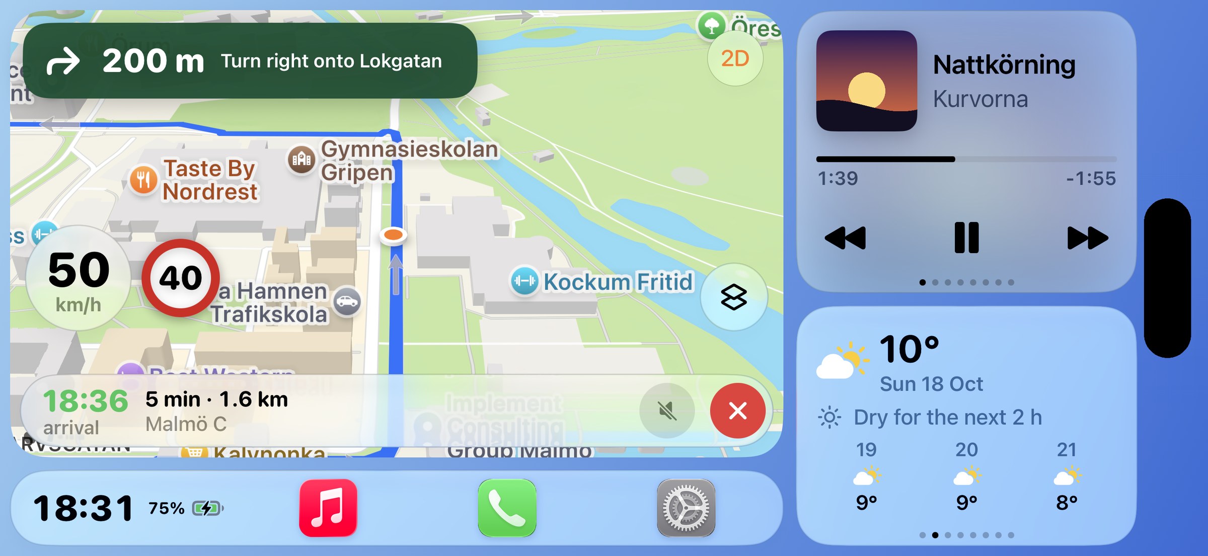 MotoScreen navigating, with music and weather